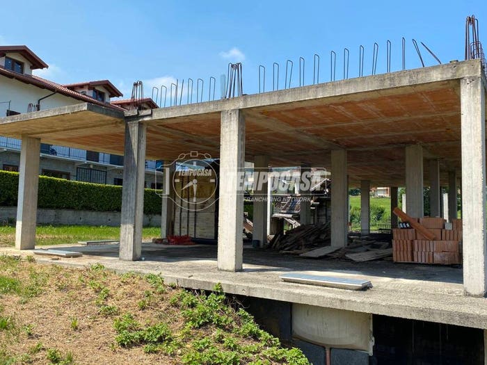 Casa quadrilocale in vendita in Via Magri, Coazze