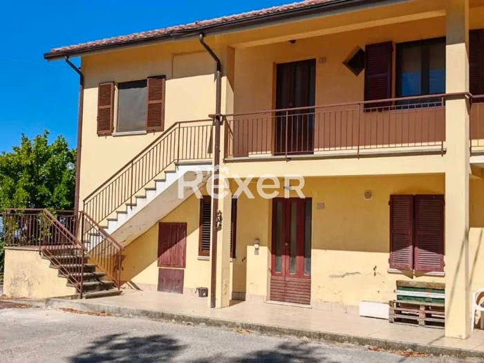 Appartamento quadrilocale in vendita in Via Valtermine, Vallefoglia