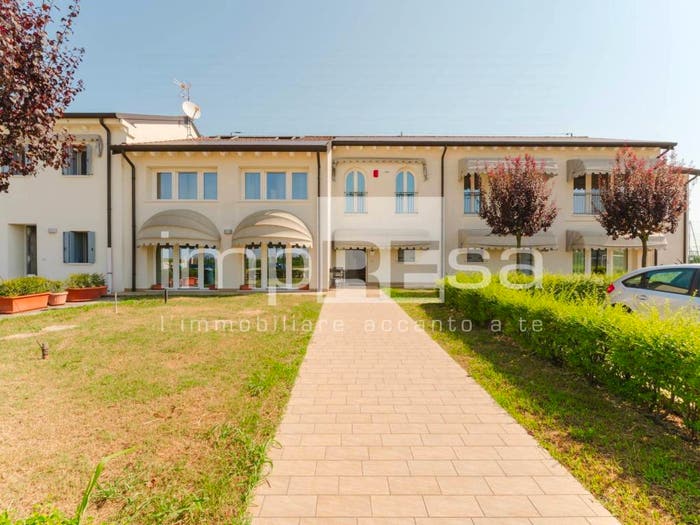 Casa con 6 locali in vendita in MAGGIORE DI PIAVON, Oderzo