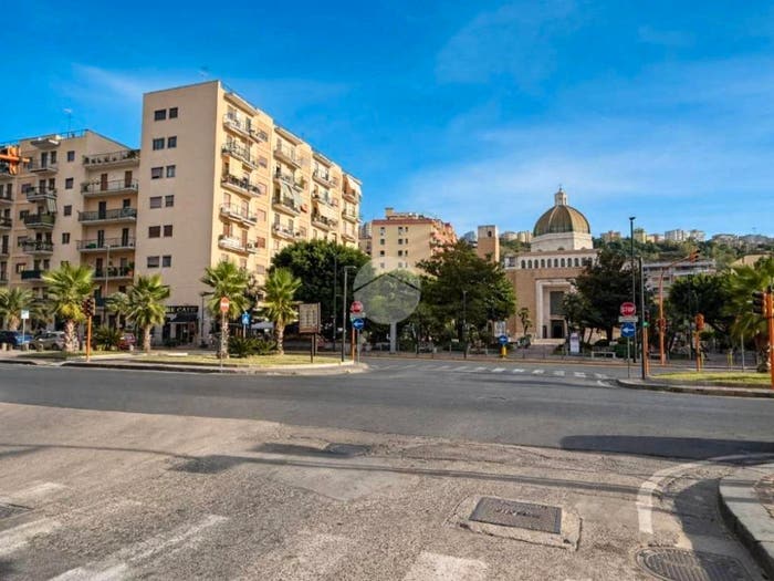 Appartamento trilocale in vendita in Via andrea doria, Fuorigrotta, Napoli
