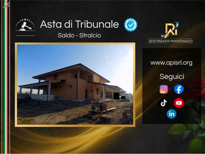 Casa con 5 locali in vendita in Via Campolongo, Eboli