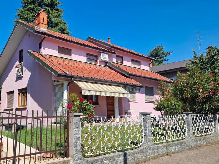 Casa con 5 locali in vendita in Via Amilcare Ponchielli, Centro, Nerviano