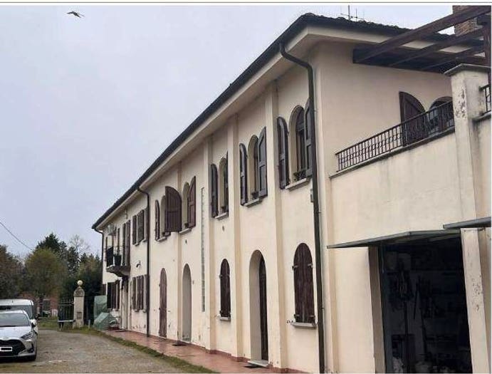 Appartamento con 6 locali in vendita in Via S Marino Granarolo dell'Emilia BO Italia, Granarolo dell'Emilia