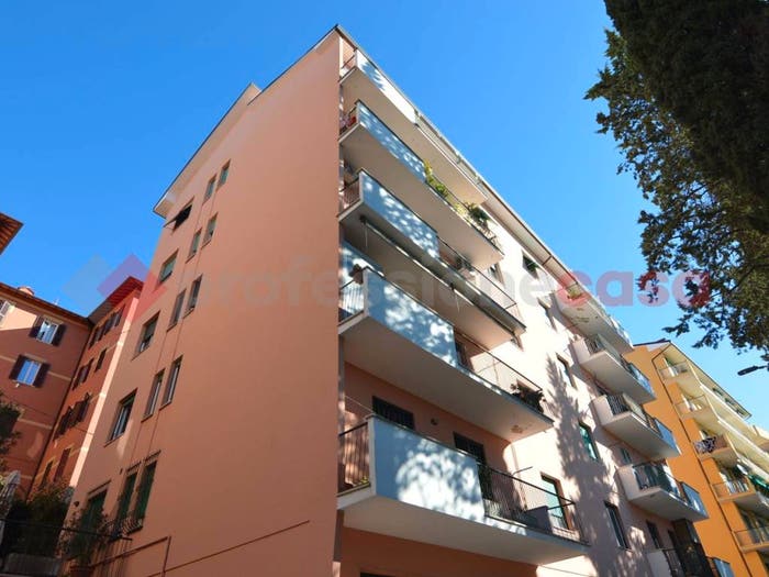 Appartamento quadrilocale in vendita in Via Pacioli, Centro, Perugia