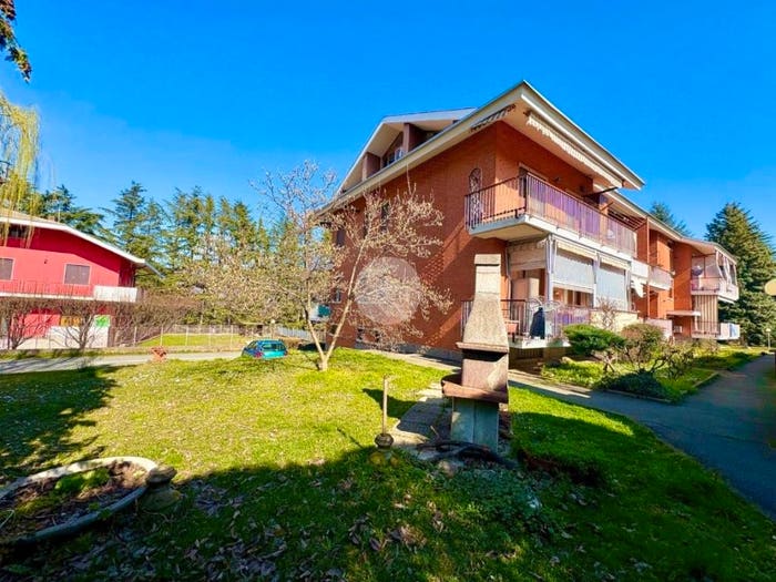 Appartamento con 5 locali in vendita in Strada Degli Abay, Centro, Buttigliera Alta