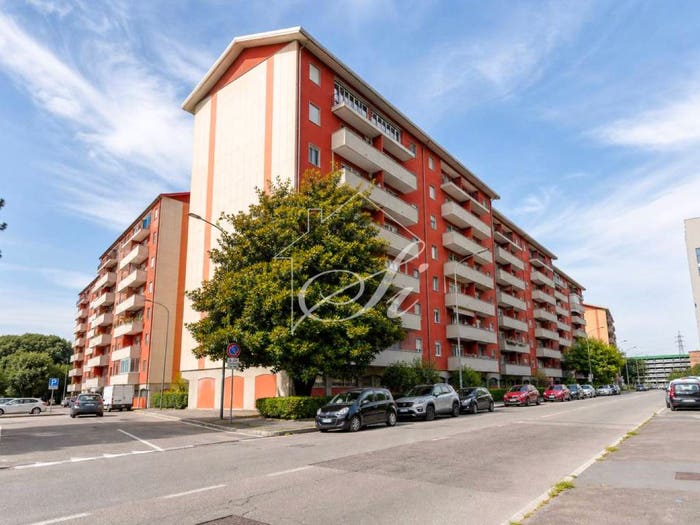 Appartamento quadrilocale in vendita in Via Appennini, Gallaratese, Milano