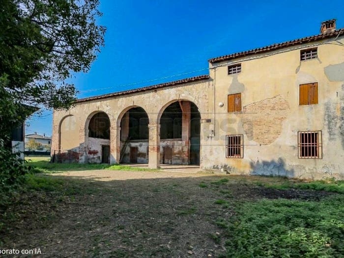 Casa con 6 locali in vendita in Via Camatte, Bolzano Vicentino