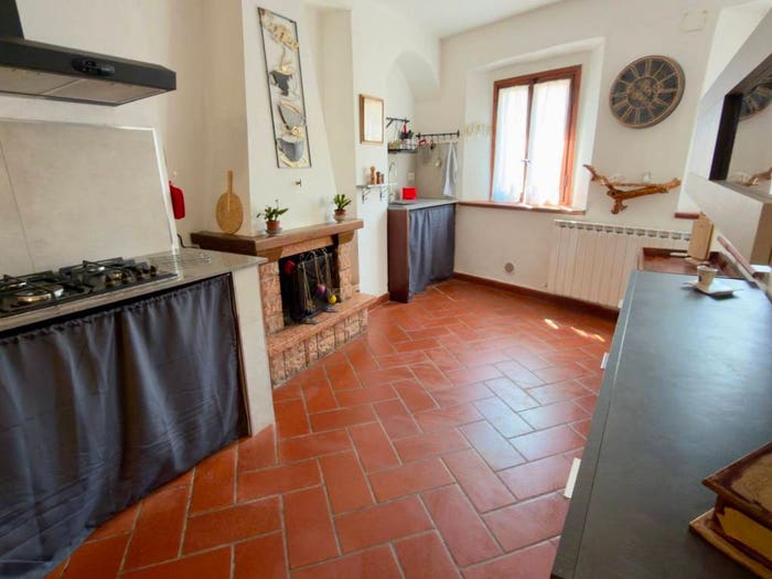 Appartamento trilocale in affitto in Via Piave, Figline Valdarno, Figline e Incisa Valdarno