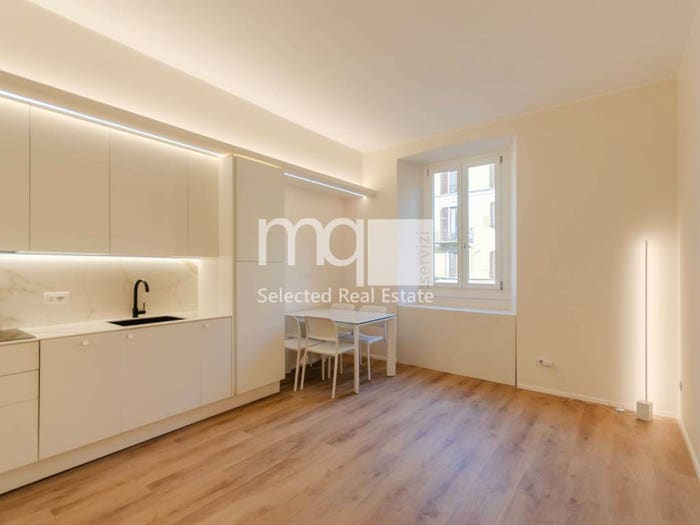 Appartamento bilocale in vendita in Via Vigevano, Navigli Darsena, Milano
