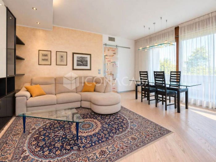 Appartamento con 6 locali in vendita in Via Francesco Zanardi, Noce Pescarola, Bologna