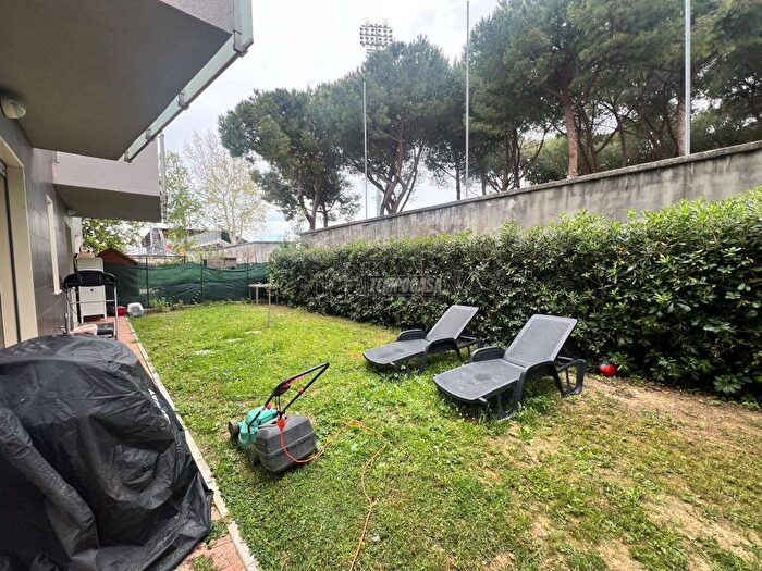 Appartamento trilocale in vendita in Via Ferdinando Martini, Pantano, Pesaro