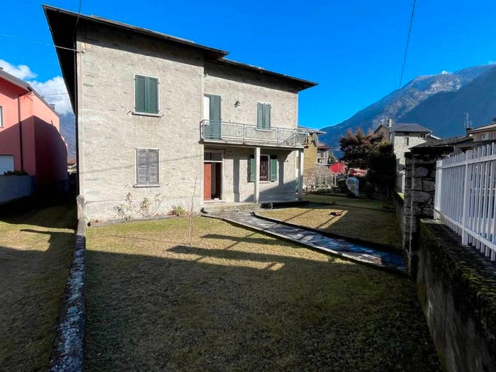 Appartamento con 5 locali in vendita in Via Guglielmo Marconi, Centro, Ardenno