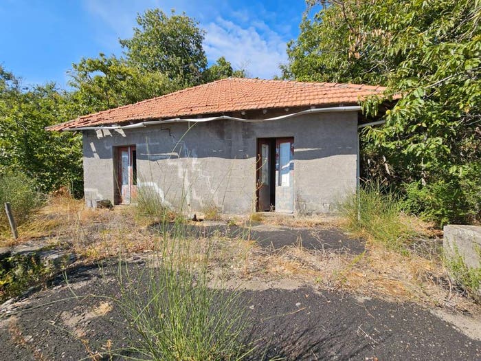 Casa quadrilocale in vendita in Via Tarderia, Pedara