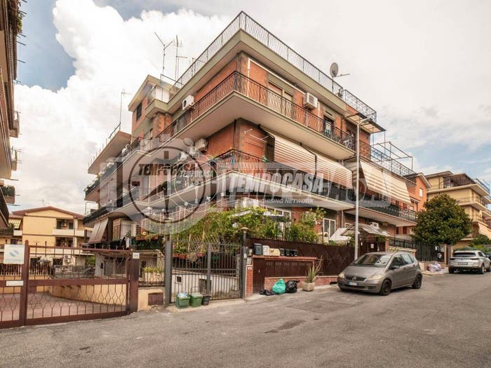 Appartamento bilocale in vendita in Via Capaci, Rocca Cencia, Roma