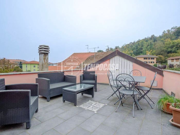 Casa con 5 locali in vendita in Via Don Luigi Godio, Centro, Borgomanero