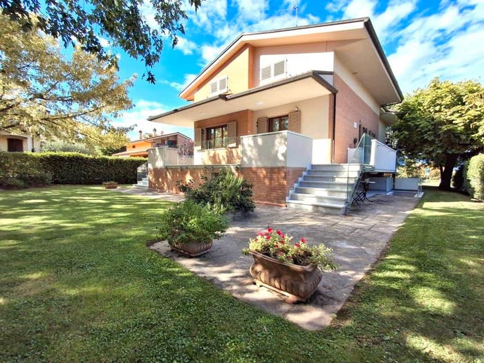 Casa con 6 locali in vendita in Località Bagnaia, Agazzi, Arezzo