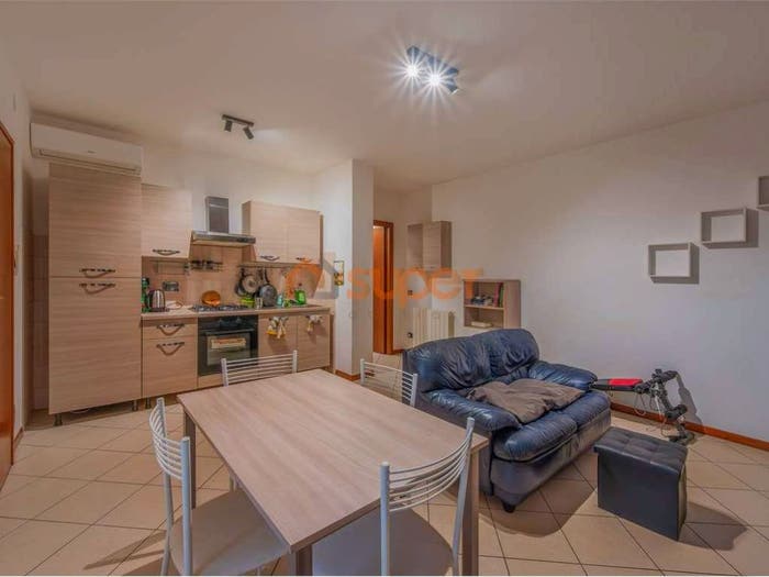 Appartamento bilocale in vendita in Via Strozzacapponi, Castel del Piano Pila, Perugia