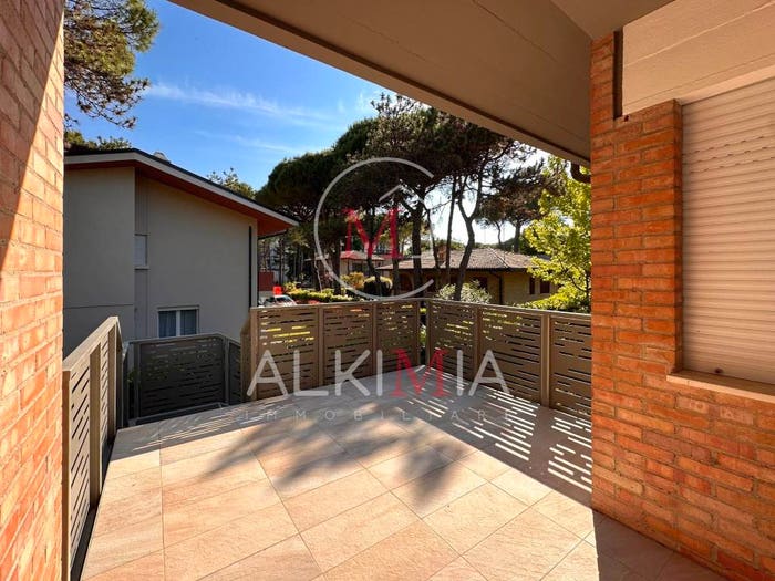 Casa trilocale in vendita in Viale dell'Industria, Centro, Lignano Sabbiadoro
