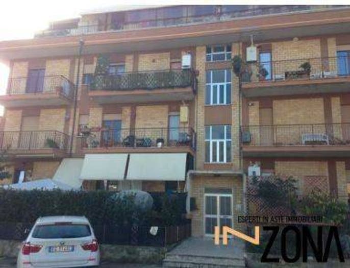 Appartamento quadrilocale in vendita in Via Ugo Foscolo, Centobuchi, Monteprandone