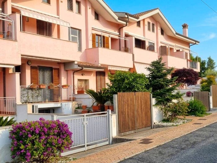 Appartamento trilocale in vendita in Viale Maggio, Castelluccia Fontana Sala, Marino