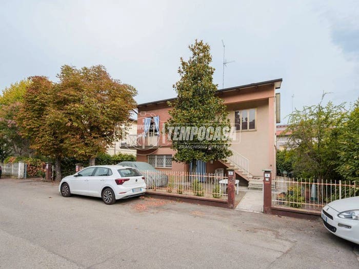 Appartamento trilocale in vendita in Centro, Maranello