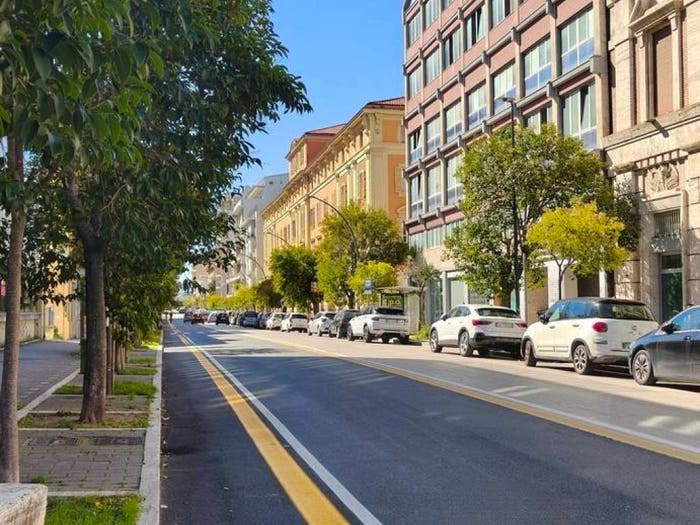 Appartamento con 6 locali in vendita in via conte di ruvo, Porta Nuova, Pescara