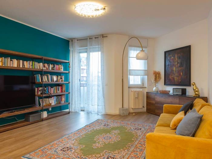 Appartamento quadrilocale in vendita in Via degli Anemoni, Primaticcio, Milano