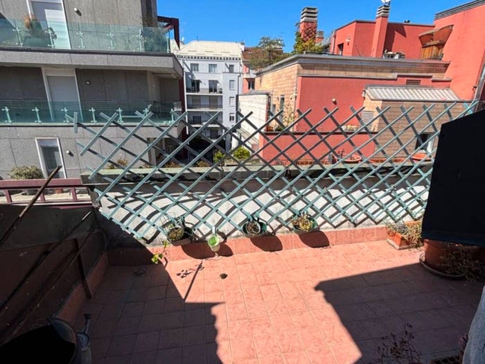 Appartamento trilocale in vendita in Viale Monte Nero, Porta Romana Medaglie d'Oro, Milano