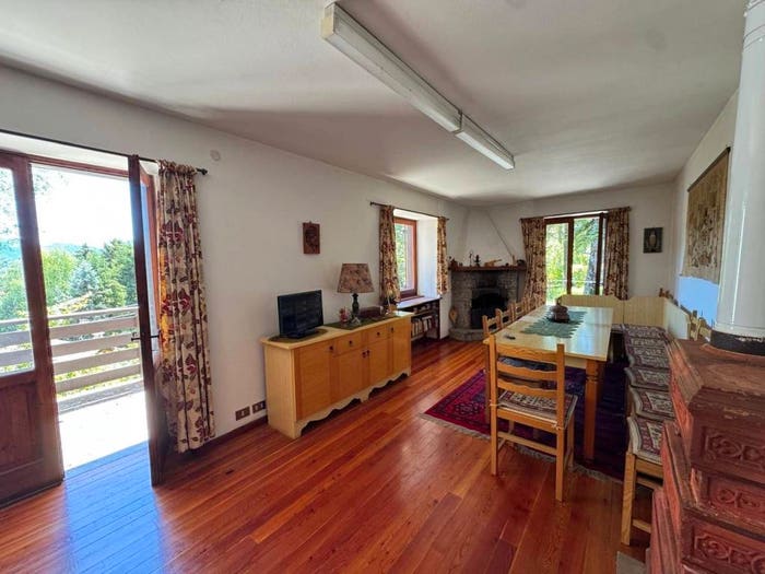 Casa con 6 locali in vendita in Via Ronchi, Centro, Castione della Presolana