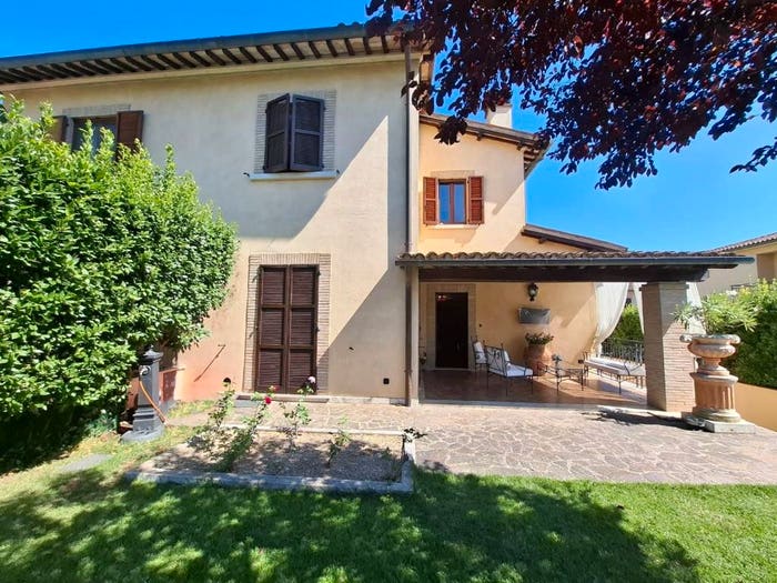 Casa con 6 locali in vendita in Strada Dritta del Marchigiano, Gabelletta, Orvieto