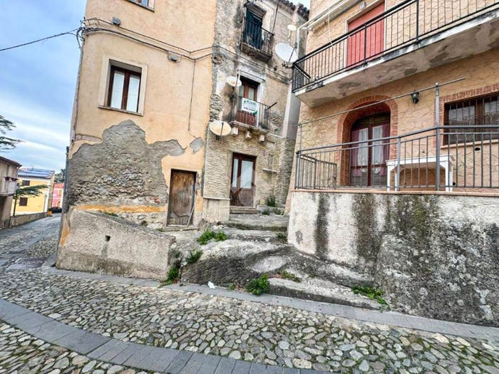 Appartamento bilocale in vendita in Via Collegio, Centro, Amantea