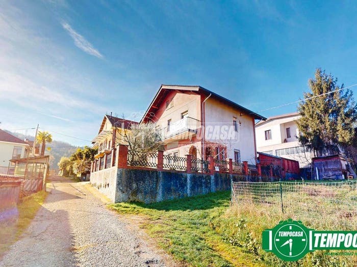 Casa con 6 locali in vendita in Via San Lazzaro, Centro, Acqui Terme