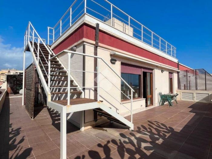 Casa bilocale in vendita in Via Maddalena, Stampace, Cagliari