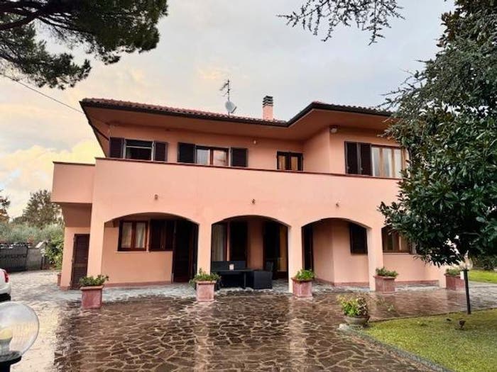 Casa con 6 locali in vendita in Via Piave, Crespina e Lorenzana