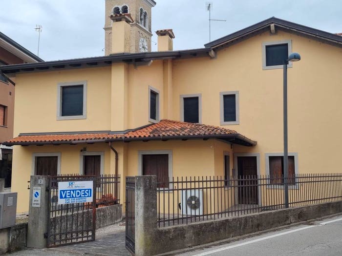 Casa con 6 locali in vendita in Via Giambattista Tiepolo, Precenicco