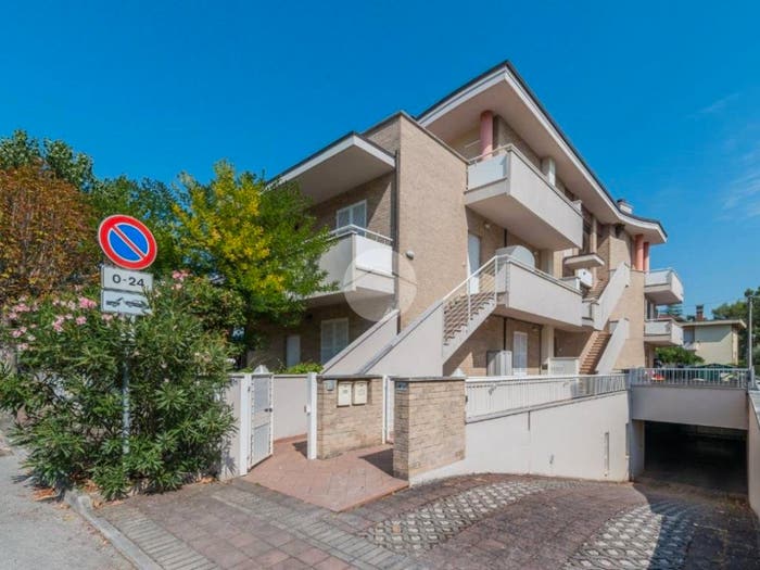Appartamento bilocale in vendita in Via Vittorio Veneto, Calcinelli, Colli al Metauro