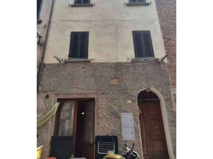 Appartamento con 6 locali in vendita in VICOLO MAGENTA, Centro, Foiano della Chiana