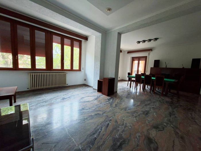 Appartamento quadrilocale in vendita in Via Domenico Lambrocco, Centro, Monte San Giusto