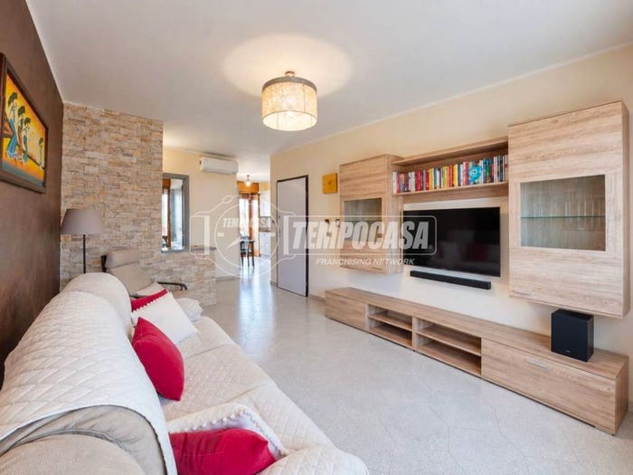 Appartamento quadrilocale in vendita in Via suor vincenza, Centro, Caselle Torinese