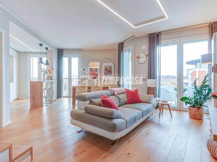 Appartamento quadrilocale in vendita in Via Matteotti, Centro, Borgomanero