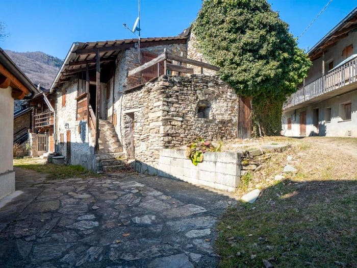 Casa trilocale in vendita in SP, Paesana
