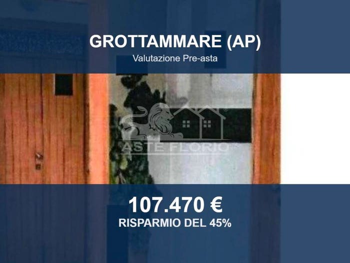 Appartamento con 5 locali in vendita in Via Umbria, Centro, Grottammare