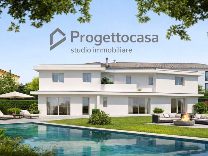 Casa con 6 locali in vendita in Piazza Duca d'Aosta, Centro, Mogliano Veneto