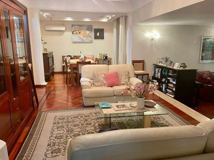 Casa con 6 locali in vendita in Via Giuseppe De Falco, Via Ruggiero, Caserta