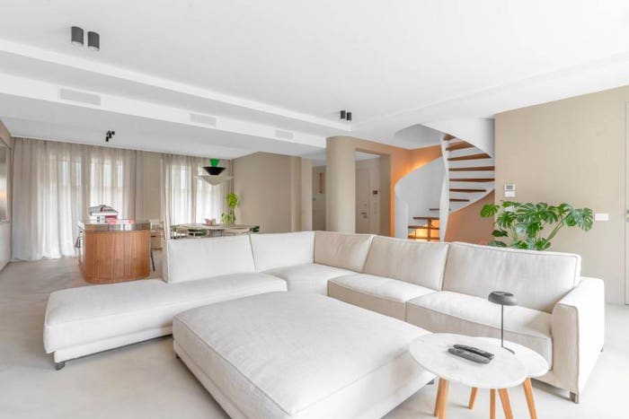 Appartamento con 6 locali in vendita in Via Aristotile Fioravanti, Paolo Sarpi, Milano