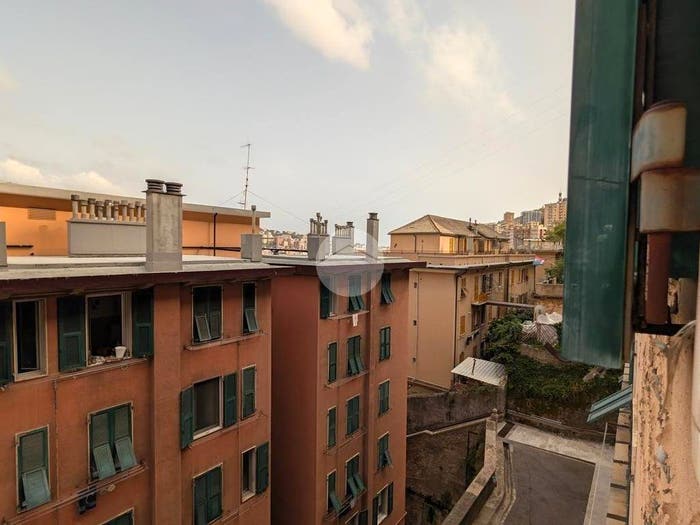 Appartamento quadrilocale in vendita in Via Leonardo Montaldo, Staglieno, Genova
