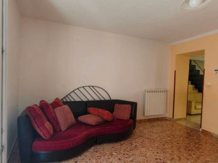 Casa con 6 locali in vendita in Via dei Pini, Licciana Nardi