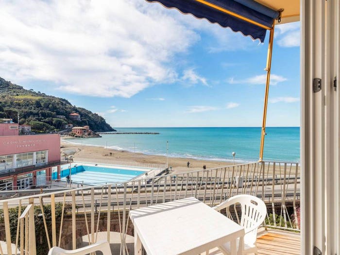 Appartamento trilocale in vendita in Corso Italia, Centro, Levanto