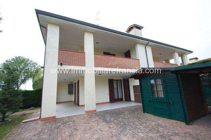 Casa trilocale in vendita in Via Valle Bertuzzi, Lido delle Nazioni, Comacchio