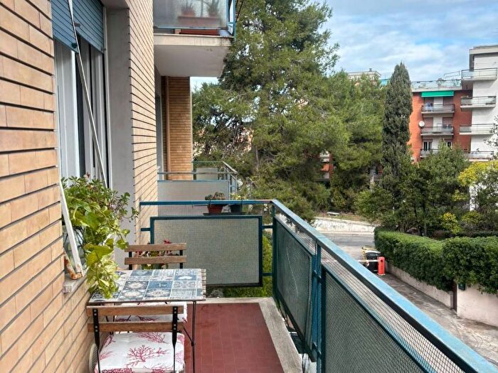 Appartamento trilocale in vendita in Via delle Grazie, Le Grazie, Ancona